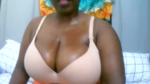 sexxi_ebony online show from 11/02/25, 01:57
