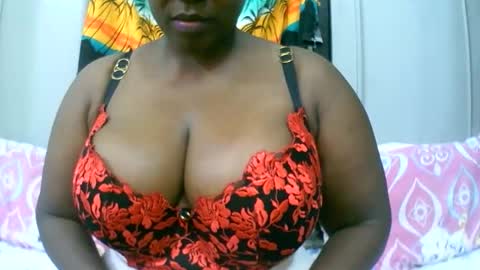 sexxi_ebony online show from 11/25/25, 11:27