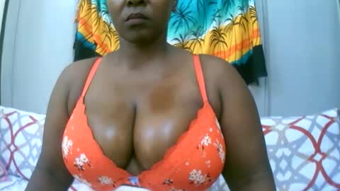 sexxi_ebony online show from 12/02/25, 01:50