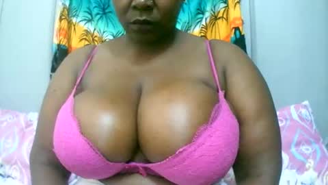 sexxi_ebony online show from 02/10/26, 04:16