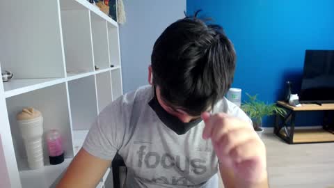 Tommy online show from 01/22/25, 03:40