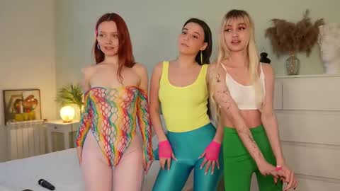 Hannah Monica Annie Andrea Eva Lina online show from 02/09/25, 08:54