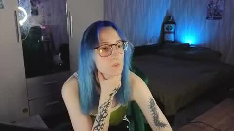 Snapshot of sexxxyback2334 chatting on 07/17/26, 07:08 Lally online show from 07/17/26, 07:08