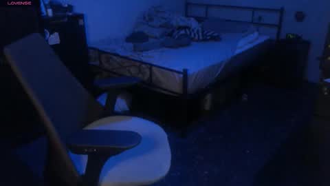 SiuL online show from 10/11/25, 09:30