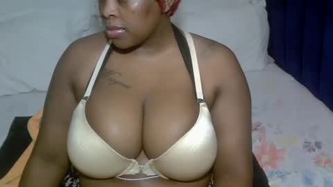 Snapshot of sexxy_brii chatting on 05/28/26, 11:29 sexxy_brii online show from 05/28/26, 11:29