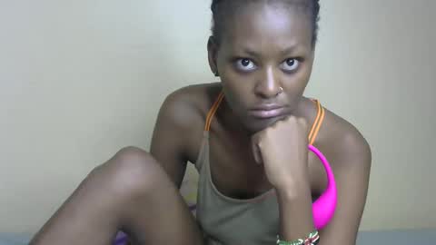 sexxy bum online show from 02/08/25, 11:22