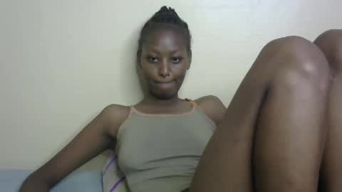 sexxy bum online show from 02/17/25, 10:40