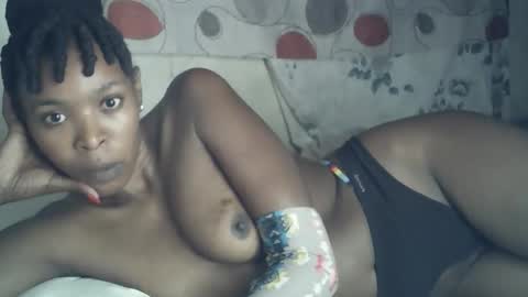 Snapshot of sexxy_curvy23 chatting on 03/08/26, 02:59 sexxy_curvy23 online show from 03/08/26, 02:59