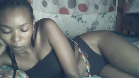 Snapshot of sexxy_curvy23 chatting on 03/24/26, 03:55 sexxy_curvy23 online show from 03/24/26, 03:55