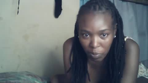 Snapshot of sexxy_curvy23 chatting on 06/24/26, 06:56 sexxy_curvy23 online show from 06/24/26, 06:56