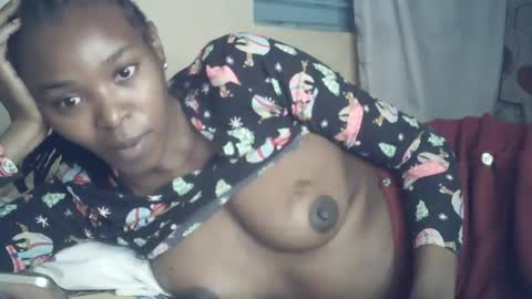 Snapshot of sexxy_curvy23 chatting on 07/03/26, 03:46 sexxy_curvy23 online show from 07/03/26, 03:46