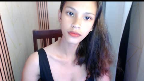 Dahlia online show from 03/27/26, 12:49