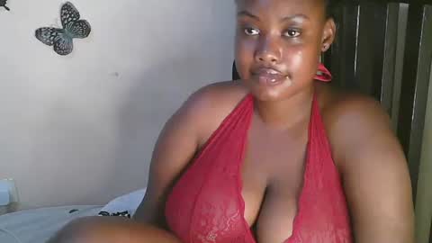 Snapshot of sexxy_mish chatting on 09/12/25, 02:28 sexxy_mish online show from 09/12/25, 02:28