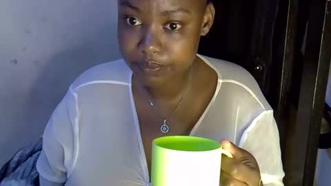 Snapshot of sexxy_mish chatting on 10/26/25, 03:23 sexxy_mish online show from 10/26/25, 03:23