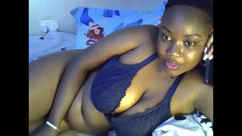 Snapshot of sexxy_mish chatting on 11/08/25, 01:44 sexxy_mish online show from 11/08/25, 01:44