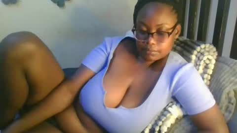 Snapshot of sexxy_mish chatting on 02/13/26, 04:30 sexxy_mish online show from 02/13/26, 04:30