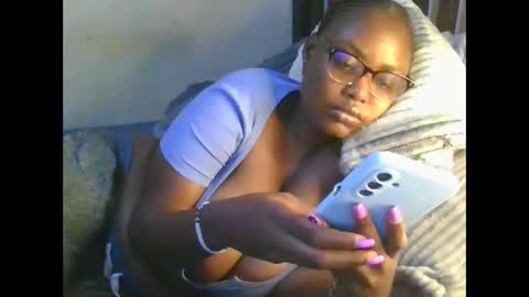Snapshot of sexxy_mish chatting on 03/04/26, 05:41 sexxy_mish online show from 03/04/26, 05:41