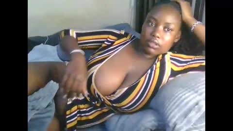 Snapshot of sexxy_mish chatting on 04/12/26, 03:55 sexxy_mish online show from 04/12/26, 03:55