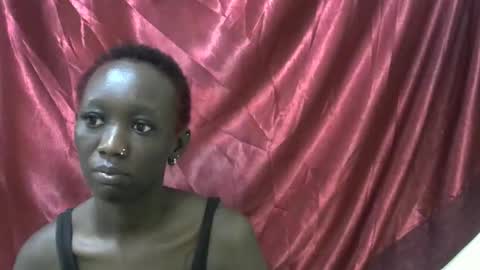Snapshot of sexxy_veee chatting on 10/05/25, 03:49 sexxy_veee online show from 10/05/25, 03:49