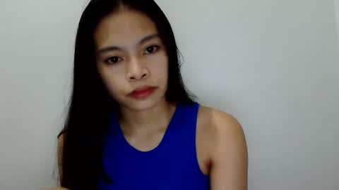 Snapshot of sexxygirll20 chatting on 07/20/26, 06:28 Hi im jenny online show from 07/20/26, 06:28