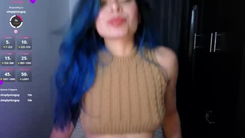 Snapshot of sexxylady__ chatting on 09/14/25, 11:04 Angie online show from 09/14/25, 11:04