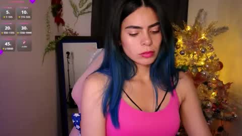 Snapshot of sexxylady__ chatting on 12/14/25, 11:31 Angie online show from 12/14/25, 11:31