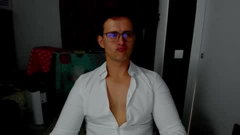 Sexxymuscles4U online show from 10/22/25, 10:59
