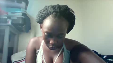 Snapshot of sexxyvajaina chatting on 01/09/25, 12:46 sexxyvajaina online show from 01/09/25, 12:46