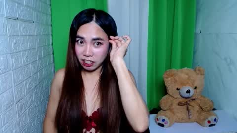 Snapshot of sexxywild_asiants4uxxx chatting on 11/21/25, 06:39 Jessica online show from 11/21/25, 06:39