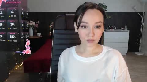 Alexia online show from 09/20/25, 11:00