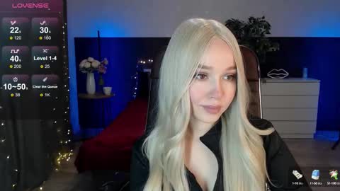 Alexia online show from 09/28/25, 03:06