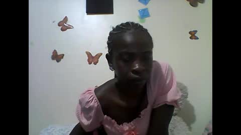 Snapshot of sexy_annbel chatting on 09/09/25, 11:48 Ann online show from 09/09/25, 11:48