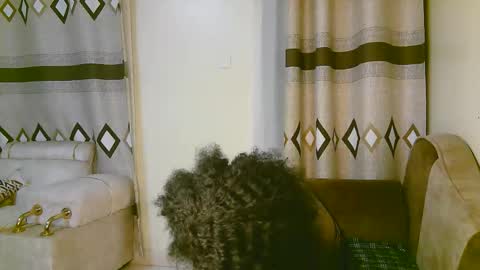 Snapshot of sexy_ariana_2 chatting on 11/16/25, 08:25 Ariana online show from 11/16/25, 08:25