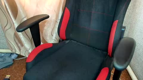 Jessica  Face only in pvt or in snapchat Dont ask more.... online show from 10/16/25, 10:27