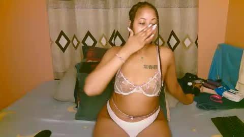 sexy_bluegirl online show from 09/17/25, 02:02
