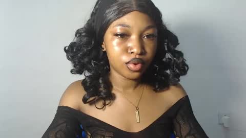 sexy_bluey247 online show from 04/17/26, 02:58