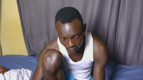 Snapshot of sexy_buddyz55 chatting on 06/09/26, 05:52 Suudi online show from 06/09/26, 05:52
