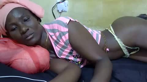sexy_candy9 online show from 05/14/26, 12:01