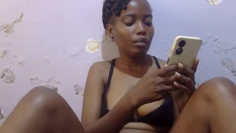 sexy_claude96 online show from 01/23/25, 12:19