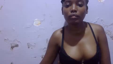 sexy_claude96 online show from 01/24/25, 11:56