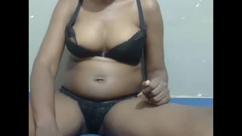sexy_claude96 online show from 02/09/25, 01:55