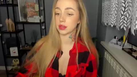 C o r a l i e online show from 12/11/24, 11:19