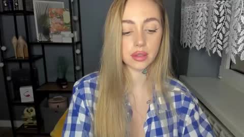 C o r a l i e online show from 01/15/25, 07:44