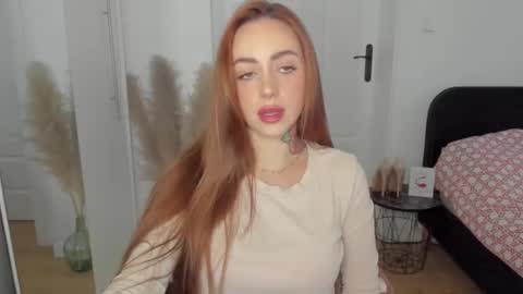 C o r a l i e online show from 10/30/25, 07:54