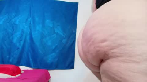 karla           instagram  online show from 06/27/26, 03:28