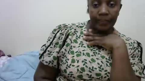 Snapshot of sexy_dee1 chatting on 05/25/26, 05:24 Sweet Dee online show from 05/25/26, 05:24