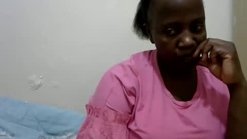Snapshot of sexy_dee1 chatting on 06/02/26, 05:20 Sweet Dee online show from 06/02/26, 05:20