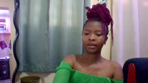 sexy_dianaa online show from 08/03/26, 09:59