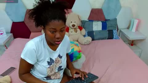 sexy_duo_girl online show from 06/05/26, 06:52