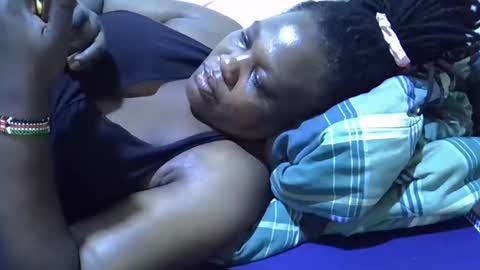 sexy_ebony254 online show from 09/28/25, 03:23